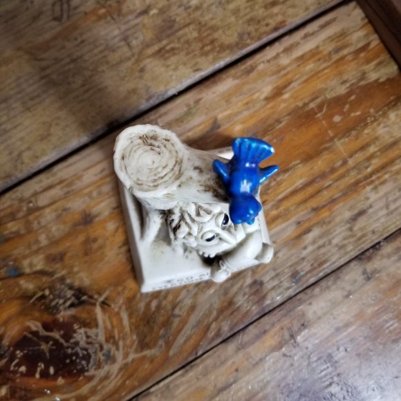 Vintage 1968 Russ Berries Co's Go Ahead ... Everyone Else Does Figurine 5.5" - Picture 8 of 10